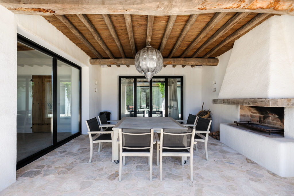 Can Terra - Ibiza Villa - Salon Mama